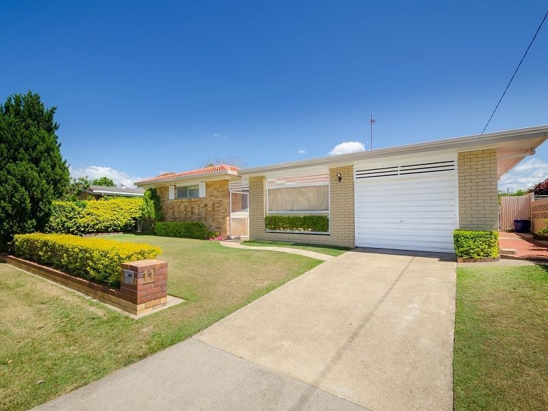 11 Key West, Broadbeach Waters QLD 4218