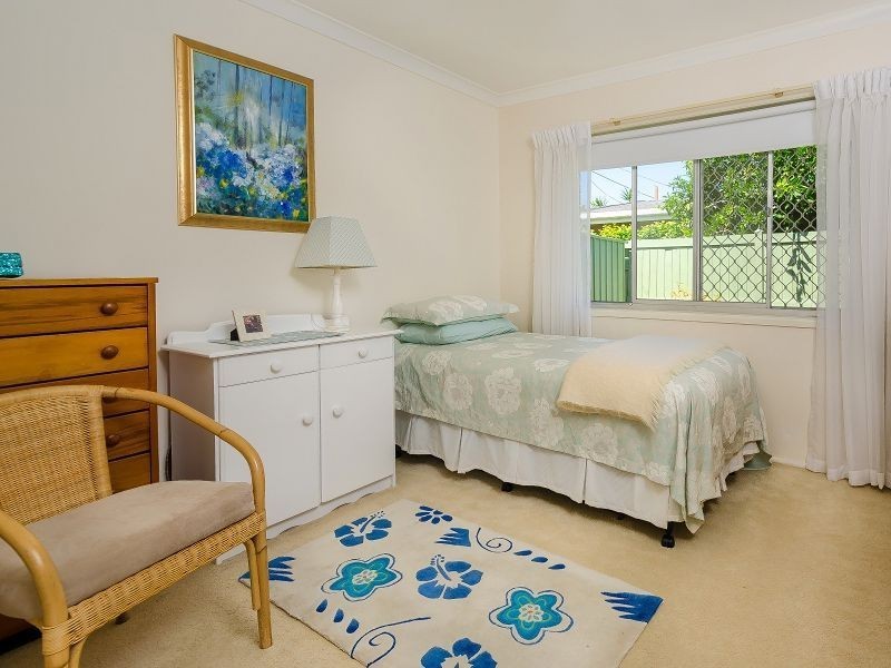 11 Key West, Broadbeach Waters QLD 4218