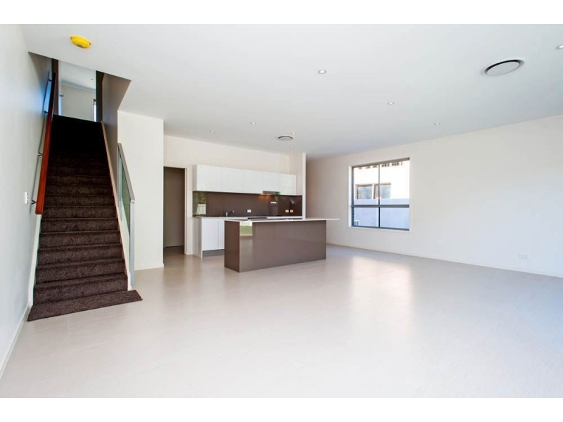 1/10 Compass Drive, Biggera Waters QLD 4216