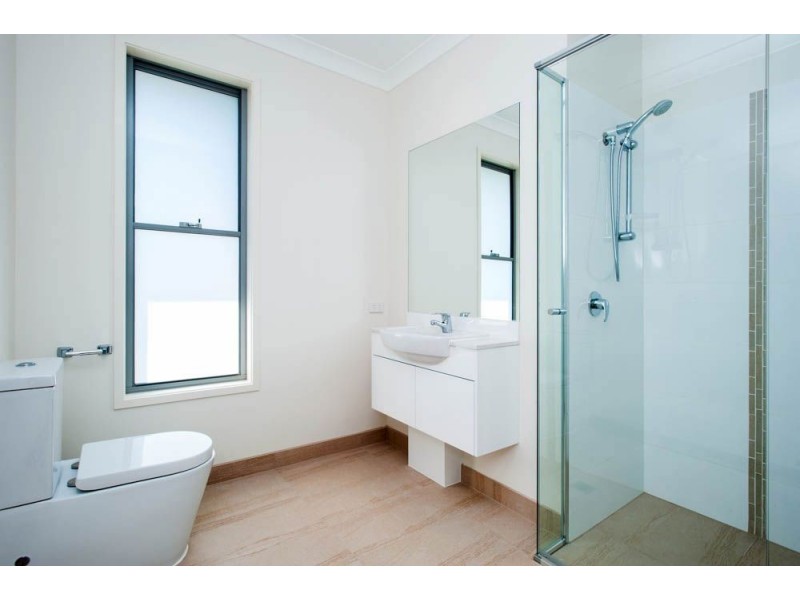 1/10 Compass Drive, Biggera Waters QLD 4216