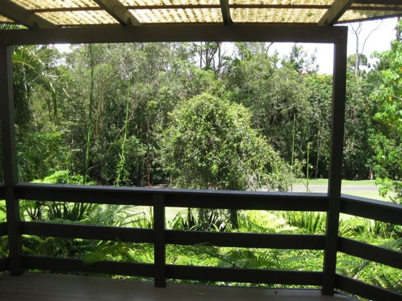 18 Ballyliffen Court, Robina QLD 4226