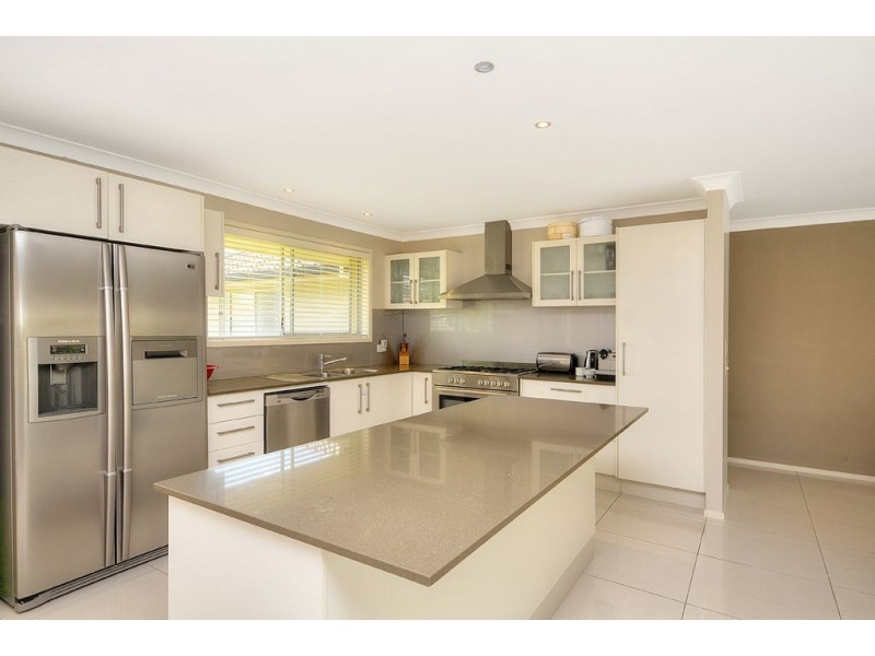 51 Rumrunner Street, Mermaid Waters QLD 4218