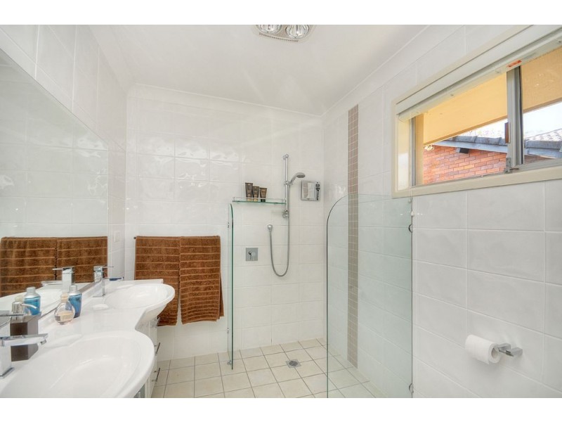 51 Rumrunner Street, Mermaid Waters QLD 4218