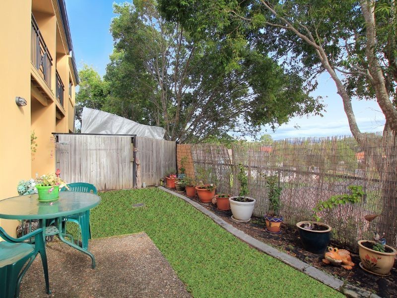 35/2 Concord Circuit, Robina QLD 4226