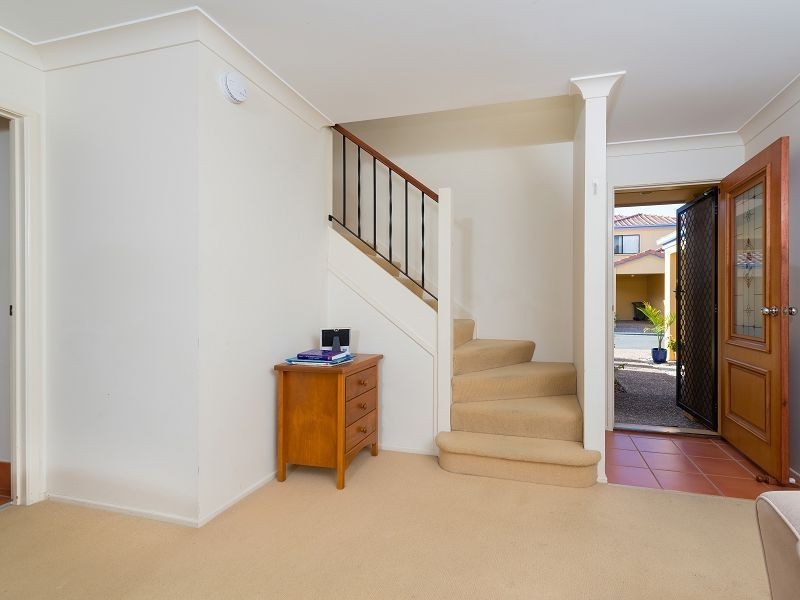 35/2 Concord Circuit, Robina QLD 4226