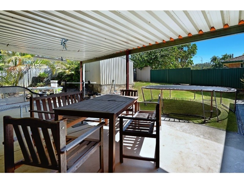 9 Batlow Court, Helensvale QLD 4212