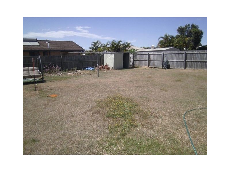 7 Apia Ave, Clear Island Waters QLD 4226
