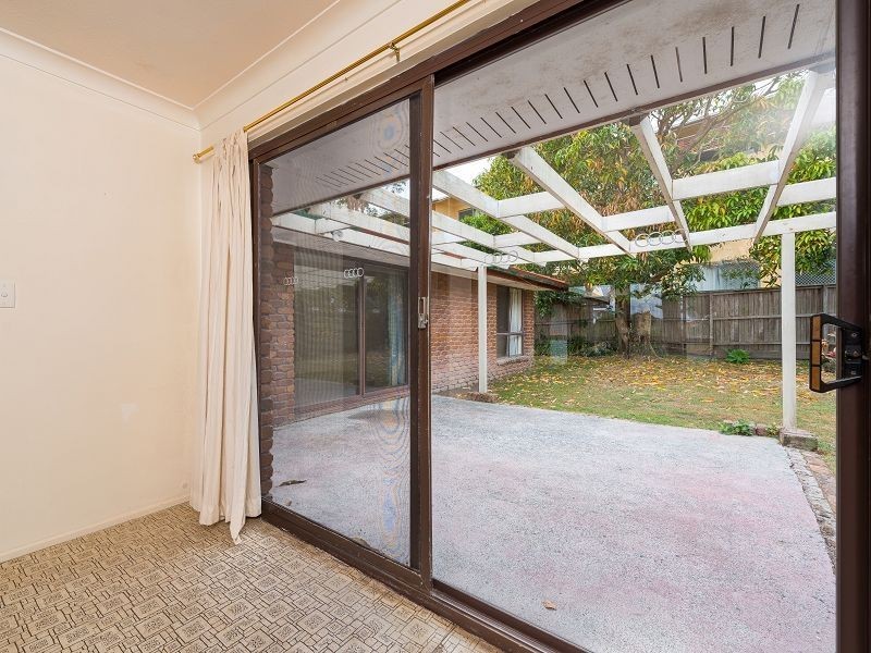 41 Sovereign Drive, Mermaid Waters QLD 4218