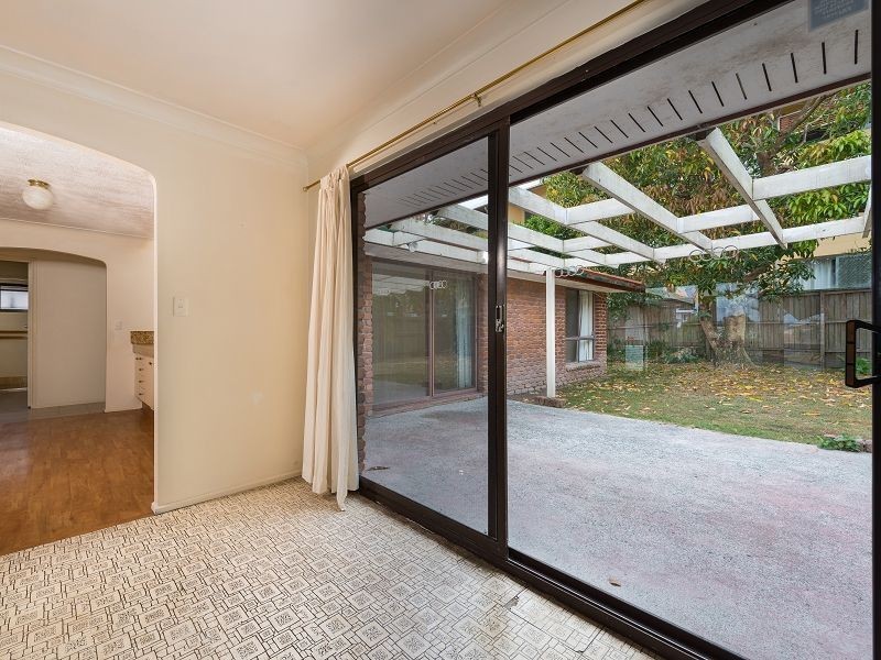 41 Sovereign Drive, Mermaid Waters QLD 4218