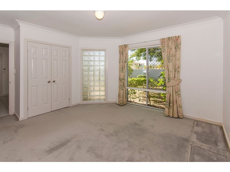 25 Platypus Avenue, Sorrento QLD 4217