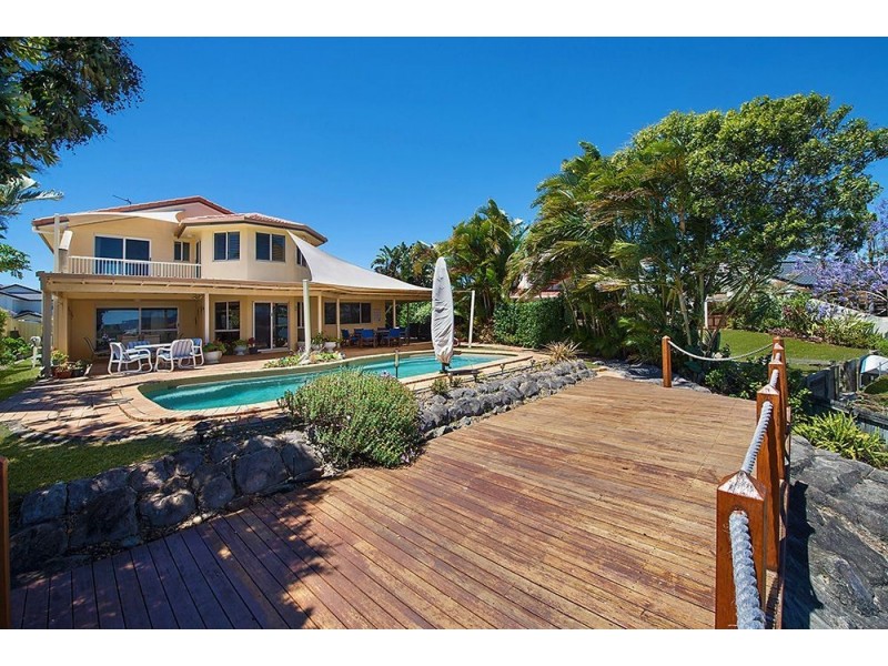 86 Port Jackson Boulevard, Clear Island Waters QLD 4226