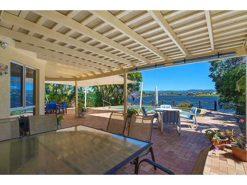 86 Port Jackson Boulevard, Clear Island Waters QLD 4226