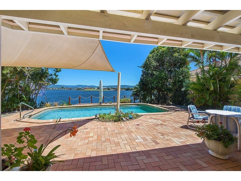 86 Port Jackson Boulevard, Clear Island Waters QLD 4226