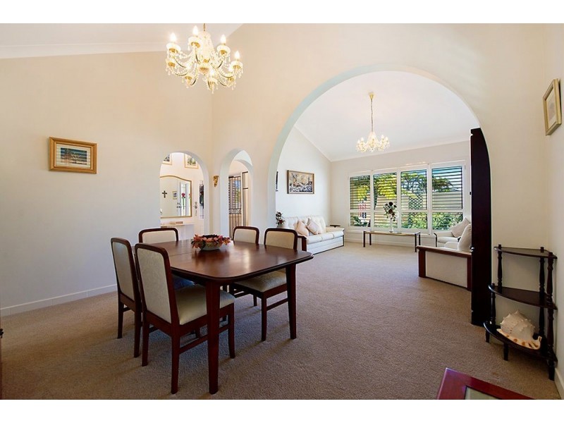 86 Port Jackson Boulevard, Clear Island Waters QLD 4226