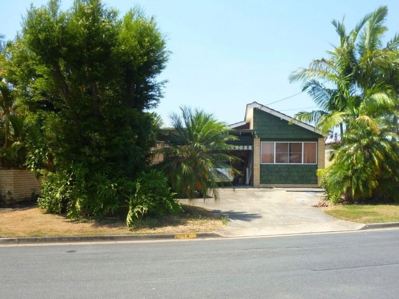14 La Scala, Isle Of Capri QLD 4217