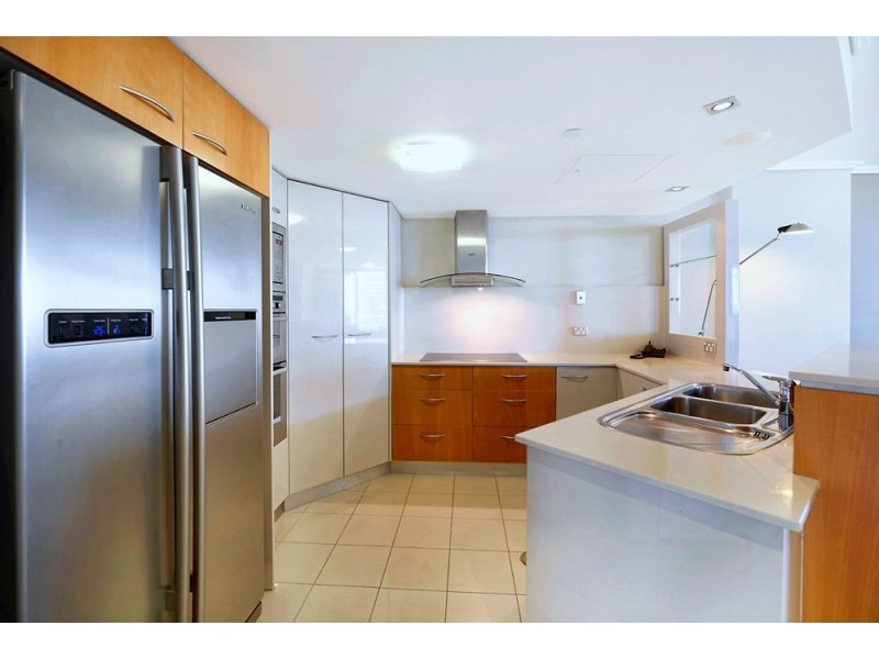 21 Cypress Avenue, Surfers Paradise QLD 4217