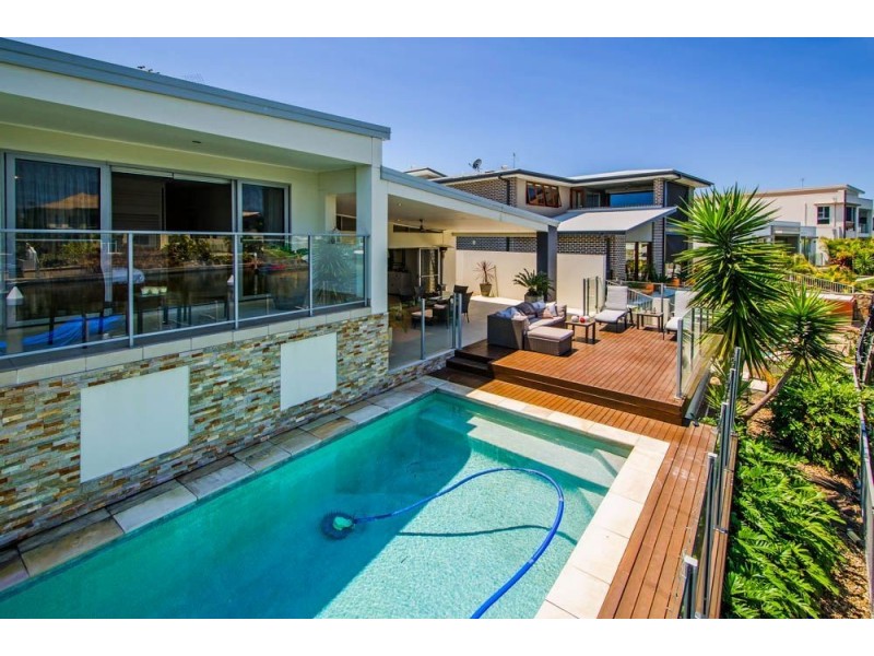 68 East Quay Drive, Biggera Waters QLD 4216