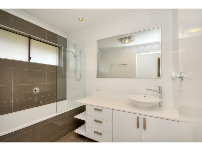56 Currumburra Road, Ashmore QLD 4214