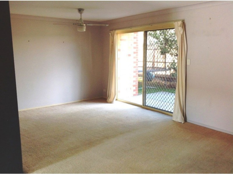 7/2 Brown Street, Labrador QLD 4215