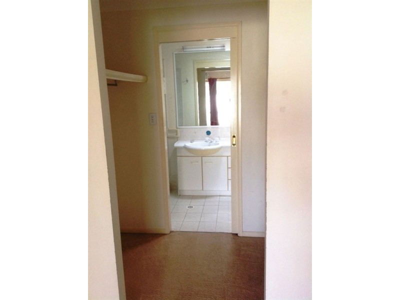 7/2 Brown Street, Labrador QLD 4215