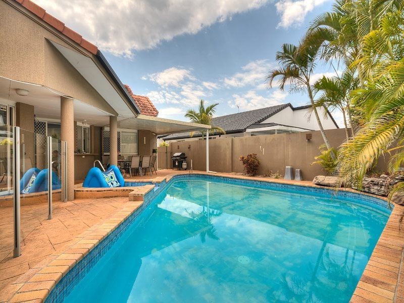 23 Portobello Drive, Mermaid Waters QLD 4218