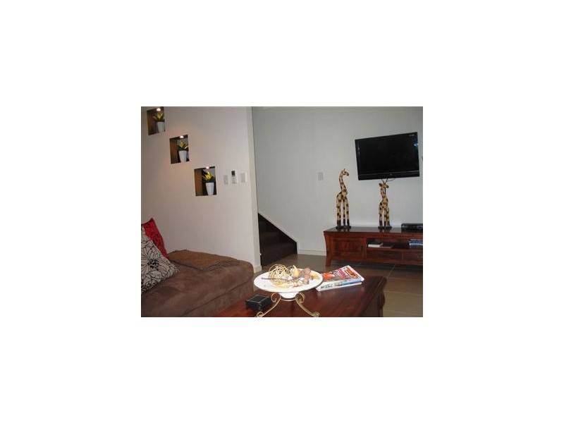 31 Monte Carlo street, Broadbeach QLD 4218