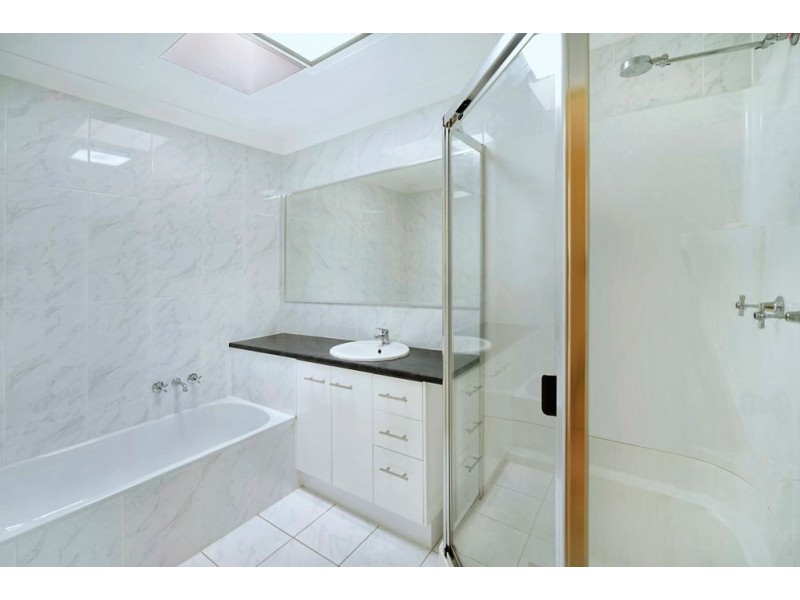 15/601 Pine Ridge Road, Biggera Waters QLD 4216