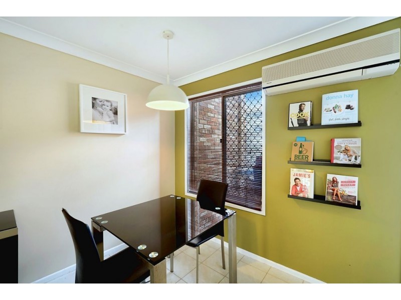 2/25 Loder Street, Biggera Waters QLD 4216