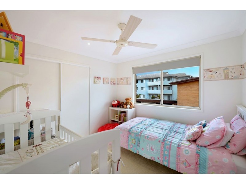 2/25 Loder Street, Biggera Waters QLD 4216