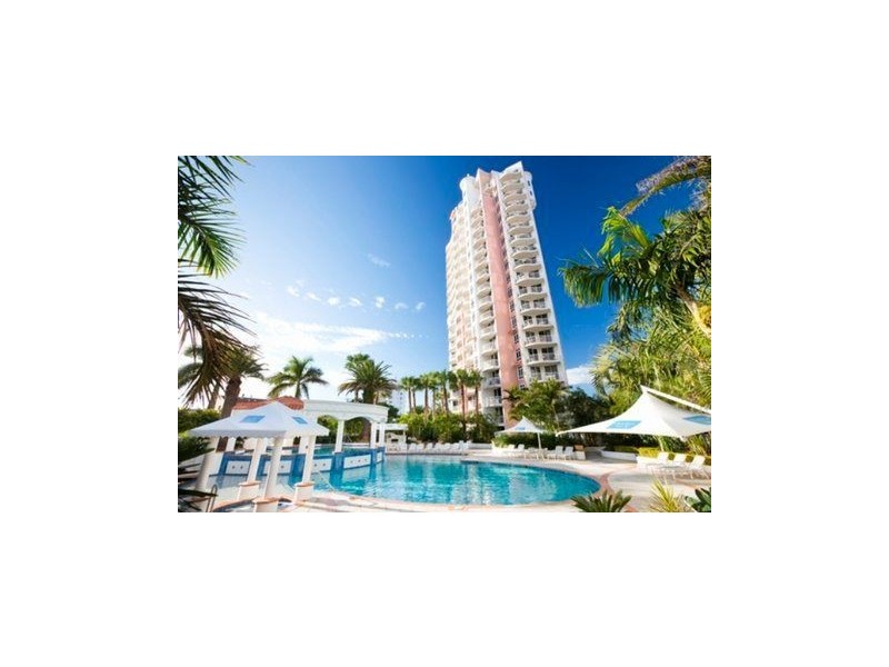 3016/2623 Gold Coast Highway, Broadbeach QLD 4218