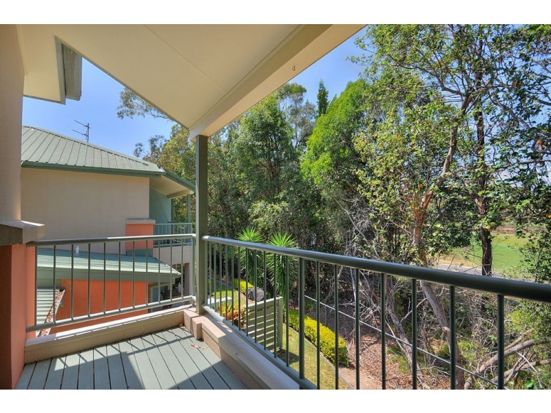 8/1 University Drive, Robina QLD 4226