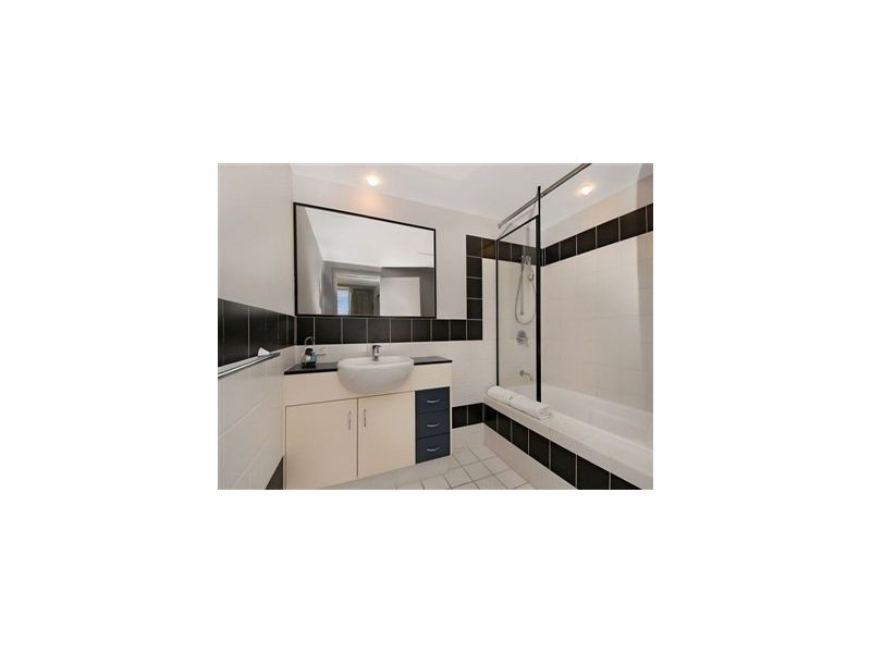 1301/2865 Gold Coast Highway, Surfers Paradise QLD 4217