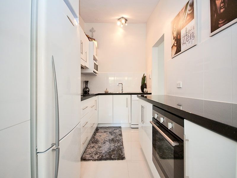 11/22 Rudd Street, Broadbeach Waters QLD 4218