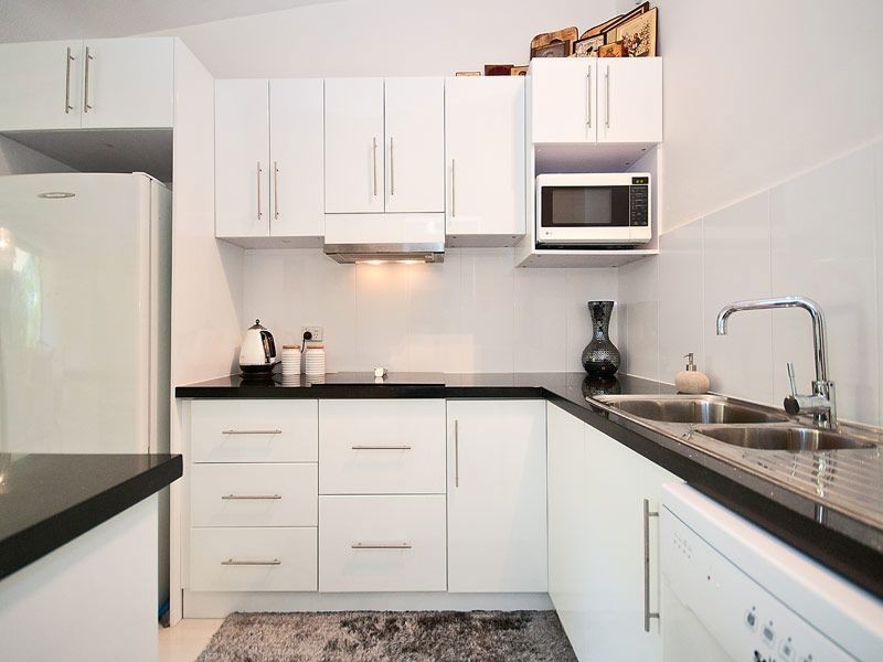 11/22 Rudd Street, Broadbeach Waters QLD 4218