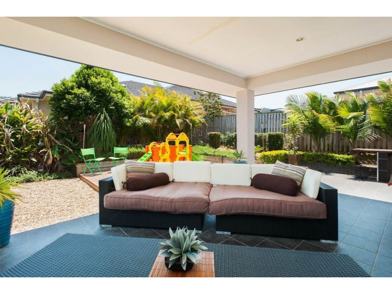 5 Barrington Street, Upper Coomera QLD 4209