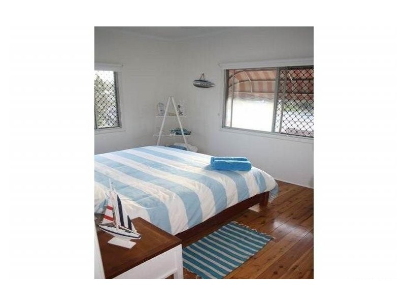 120 West Burleigh Road, Burleigh Heads QLD 4220