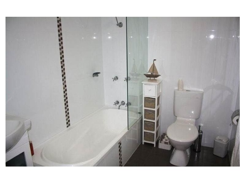 120 West Burleigh Road, Burleigh Heads QLD 4220