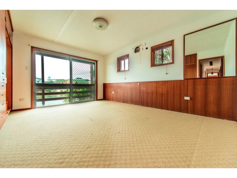 15-17 Lakeland Key, Broadbeach QLD 4218