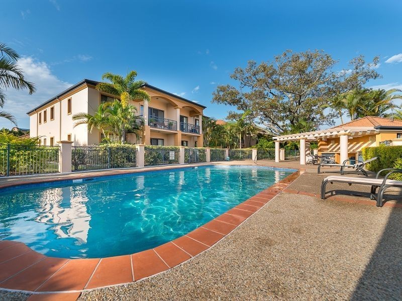 34/85 Palm Meadows Drive, Carrara QLD 4211