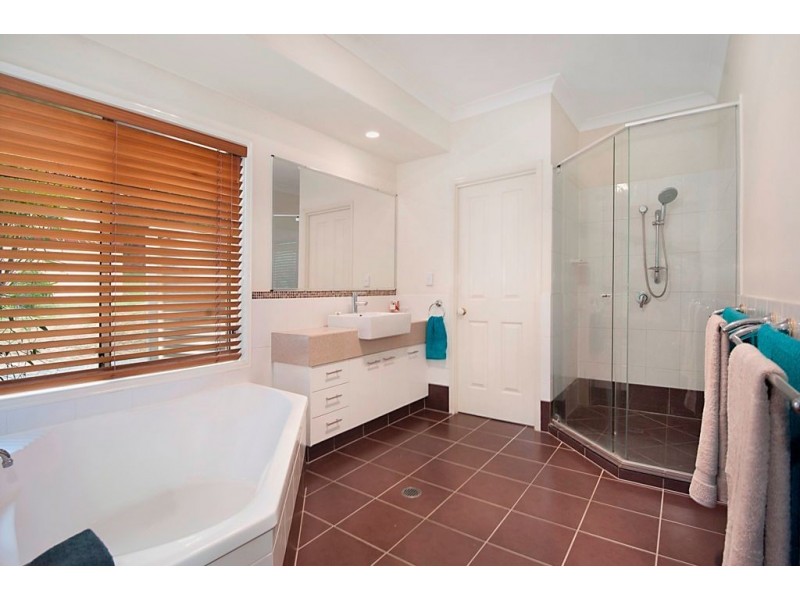 10 Dungogie Drive, Tallebudgera QLD 4228