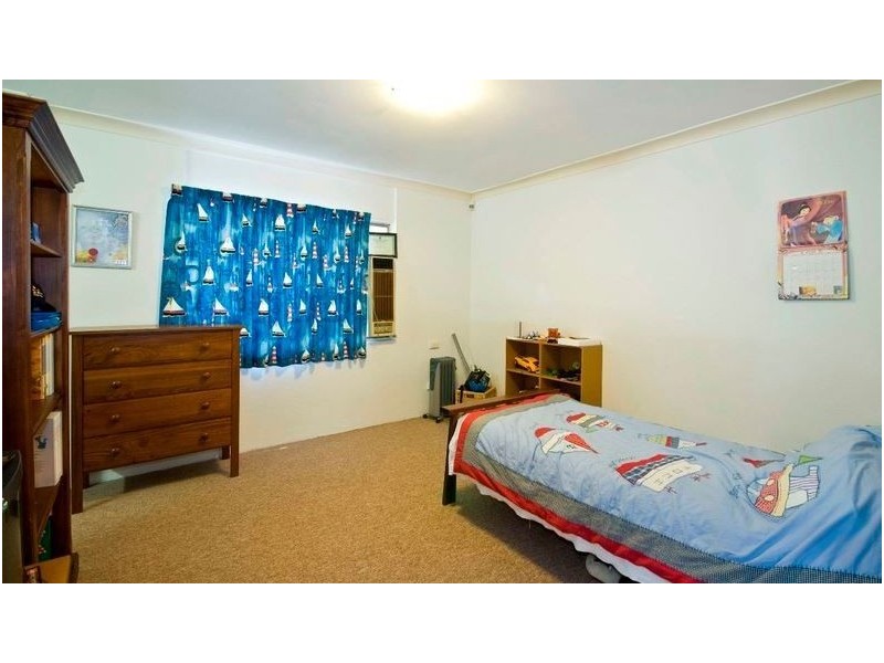 8 Glenelg Avenue, Mermaid Beach QLD 4218