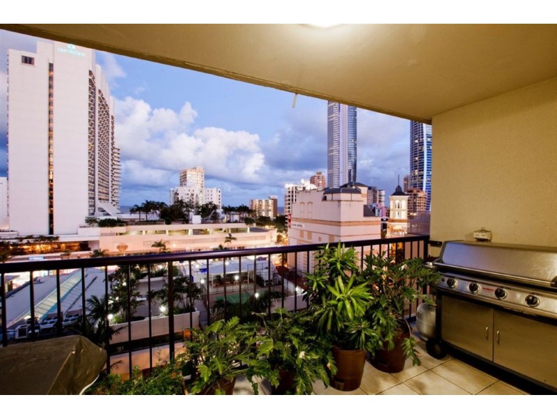 806/67 Ferny Avenue, Surfers Paradise QLD 4217