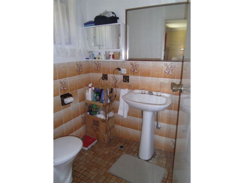 111 Salerno Street, Isle Of Capri QLD 4217