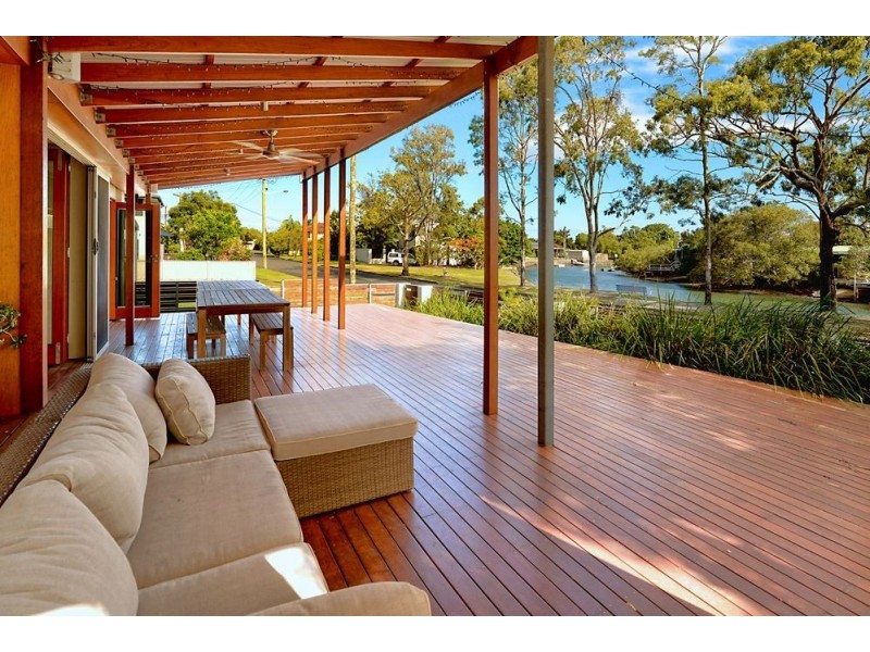 3 Collier Avenue, Biggera Waters QLD 4216