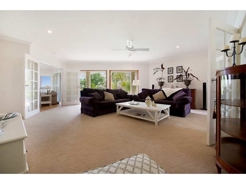 54 Port Jackson Boulevard, Clear Island Waters QLD 4226