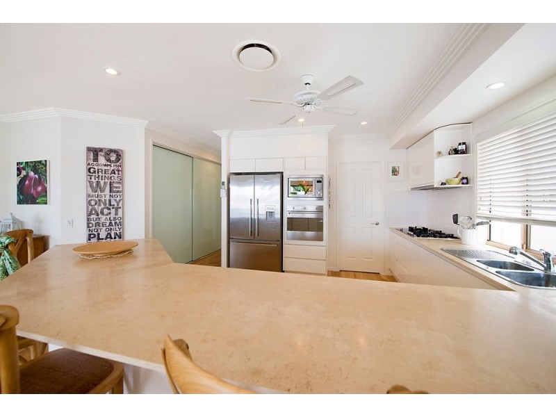 54 Port Jackson Boulevard, Clear Island Waters QLD 4226