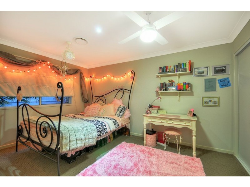 156 Nobby Parade, Miami QLD 4220