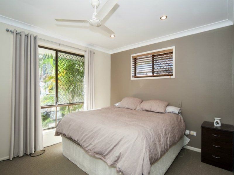 39 Jingella Street, Hope Island QLD 4212