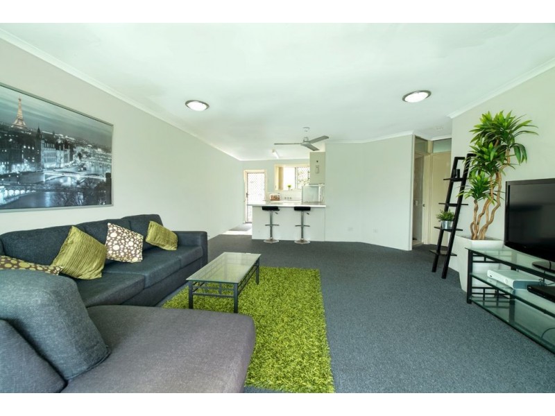 5/120 Stanhill Drive, Chevron Island QLD 4217