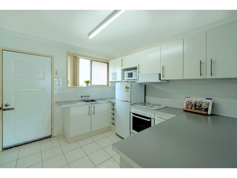 5/120 Stanhill Drive, Chevron Island QLD 4217